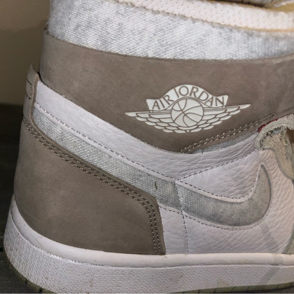 Nike Air Jordan 1 High Zoom CMFT “Olive Aura” Women’s Sz 7.5 - CTO979-102 - Picture 4 of 7